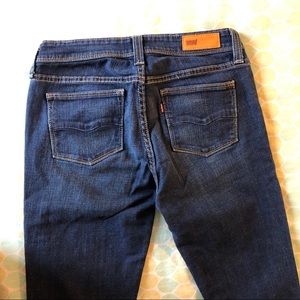 Levi’s Demi Curve Jeans